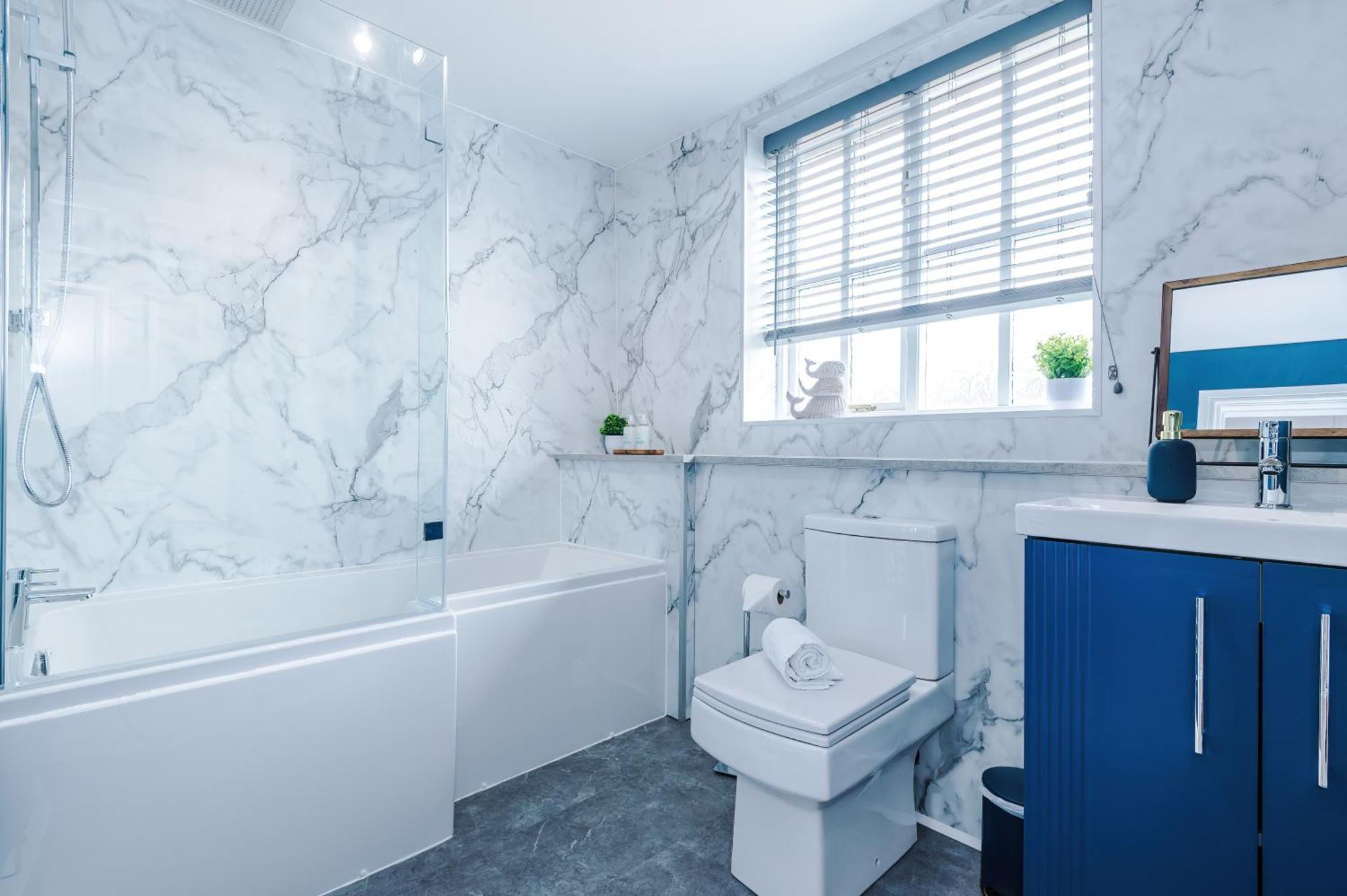 New! Stunning 3-Bed Home In Chester By 53 Degrees Property, Ideal For Groups, Free Parking! エクステリア 写真