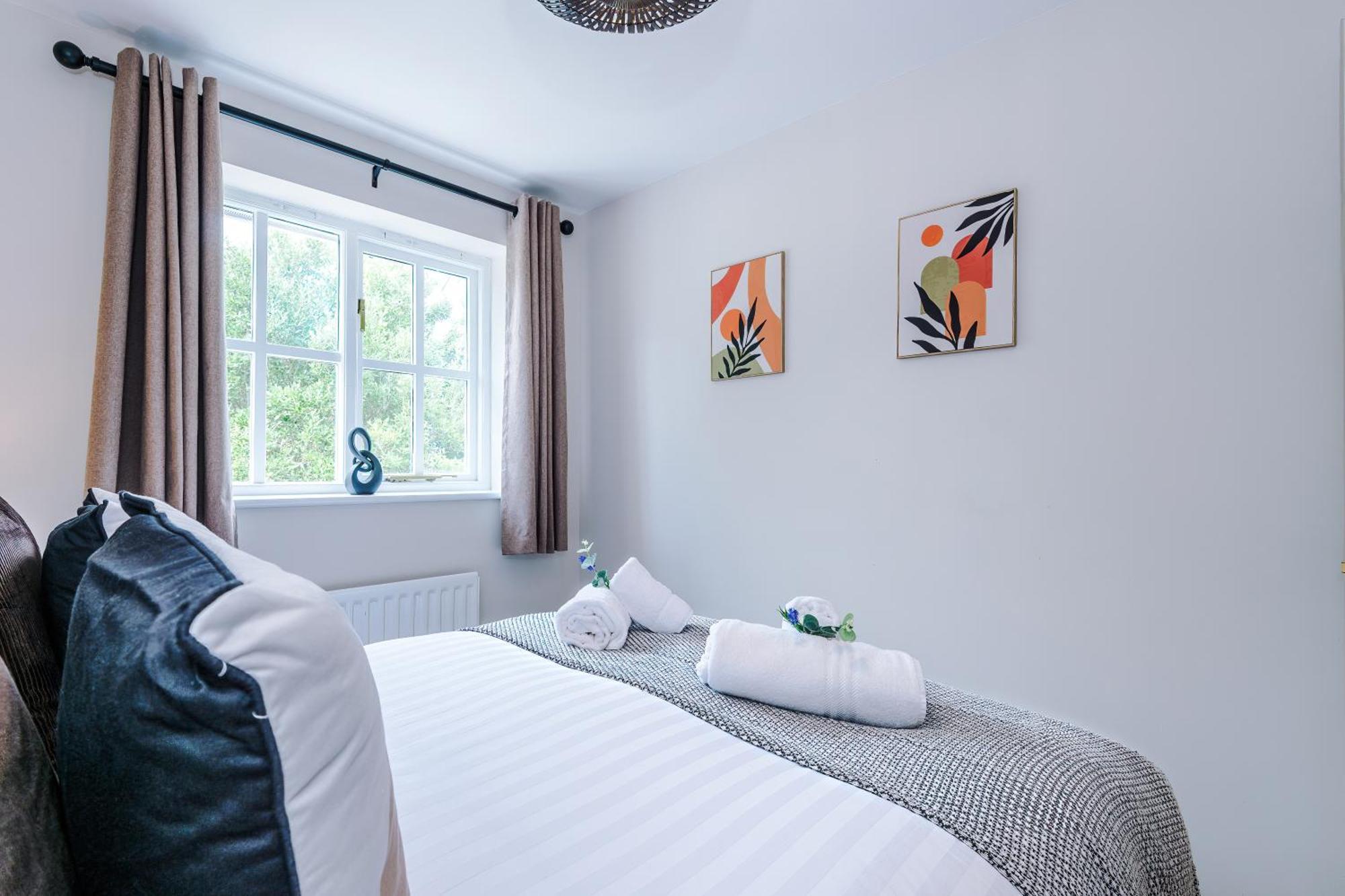 New! Stunning 3-Bed Home In Chester By 53 Degrees Property, Ideal For Groups, Free Parking! エクステリア 写真
