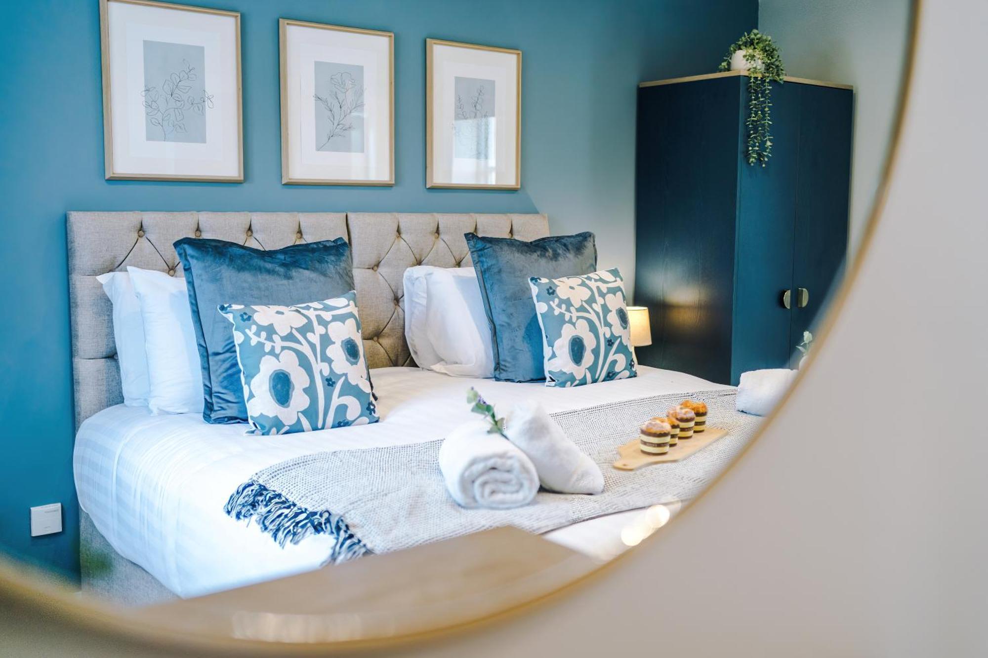 New! Stunning 3-Bed Home In Chester By 53 Degrees Property, Ideal For Groups, Free Parking! エクステリア 写真
